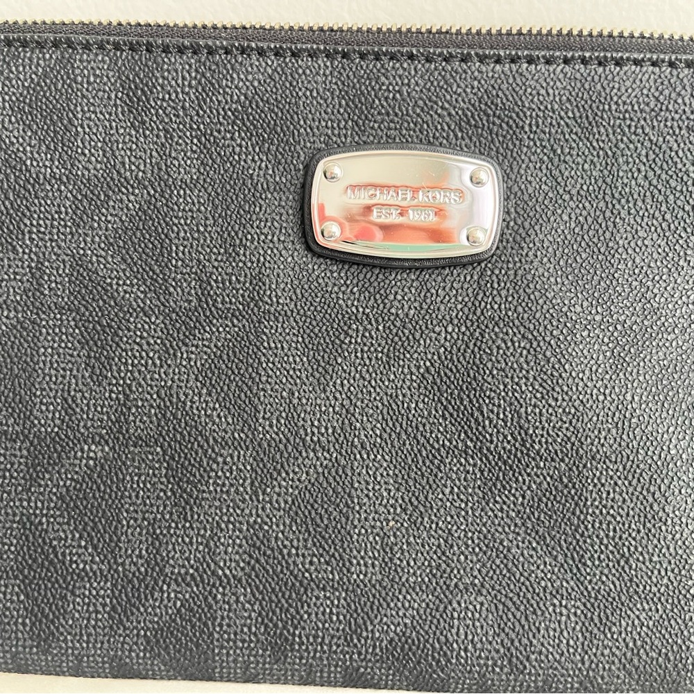 Michael Kors Black Textured Clutch - Picture 2 of 6